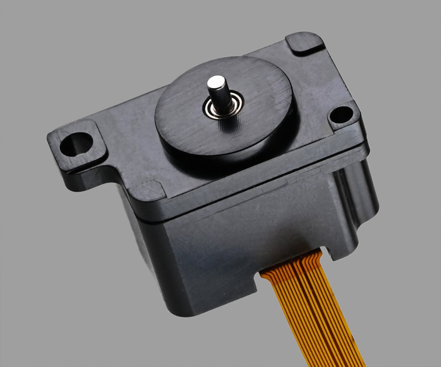 New Scale M3-RS rotary smart stage